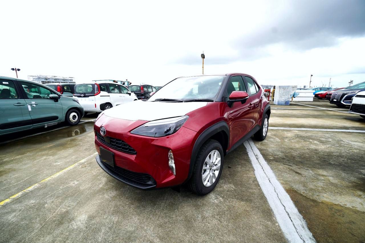 TOYOTA YARIS CROSS